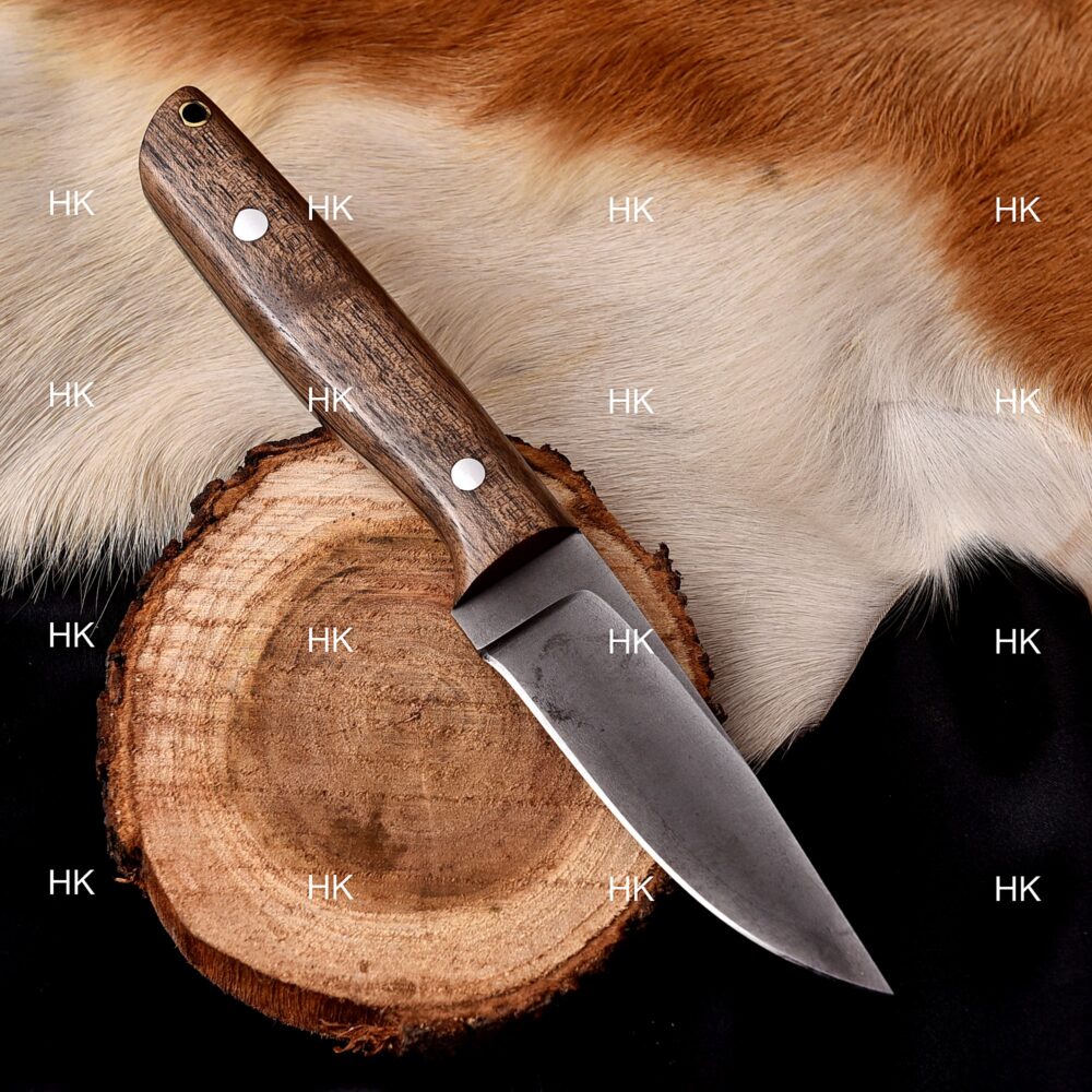 Handmade Carbon Steel Skinner Knife For camping & Outdoor With Leather Sheath - Image 3